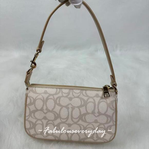 Coach Nolita 19 Shoulder Bag/Wristlet In Sketch Signature Canvas/Ivory BM72 NWT - Picture 4 of 8